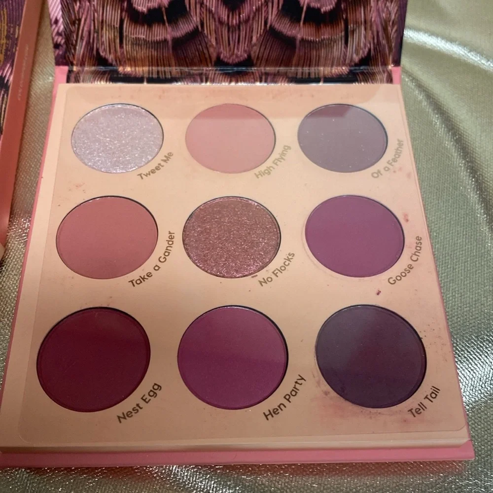 Colourpop Eye Shadow Palette Pressed Powder in Fine Feathered Limited Edition